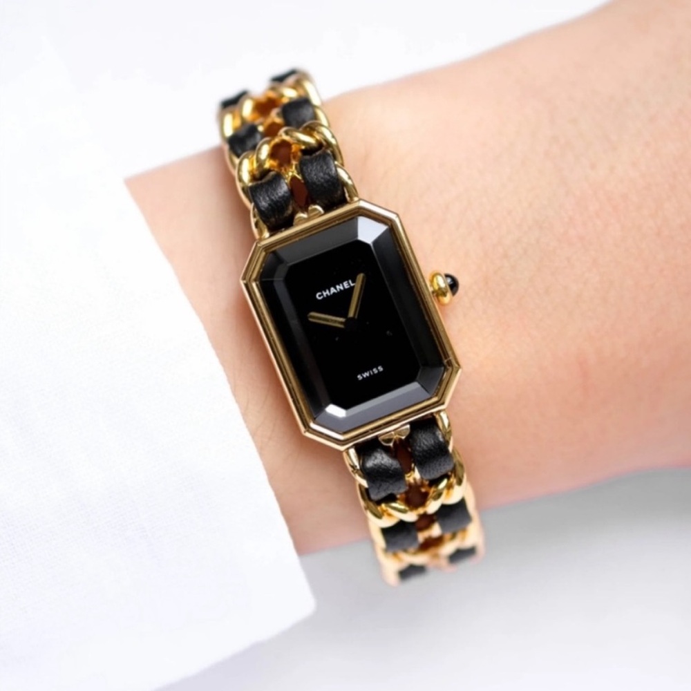 Authentic CHANEL Premiere watch size Medium M gold and black leather bracelet - Picture 2 of 16